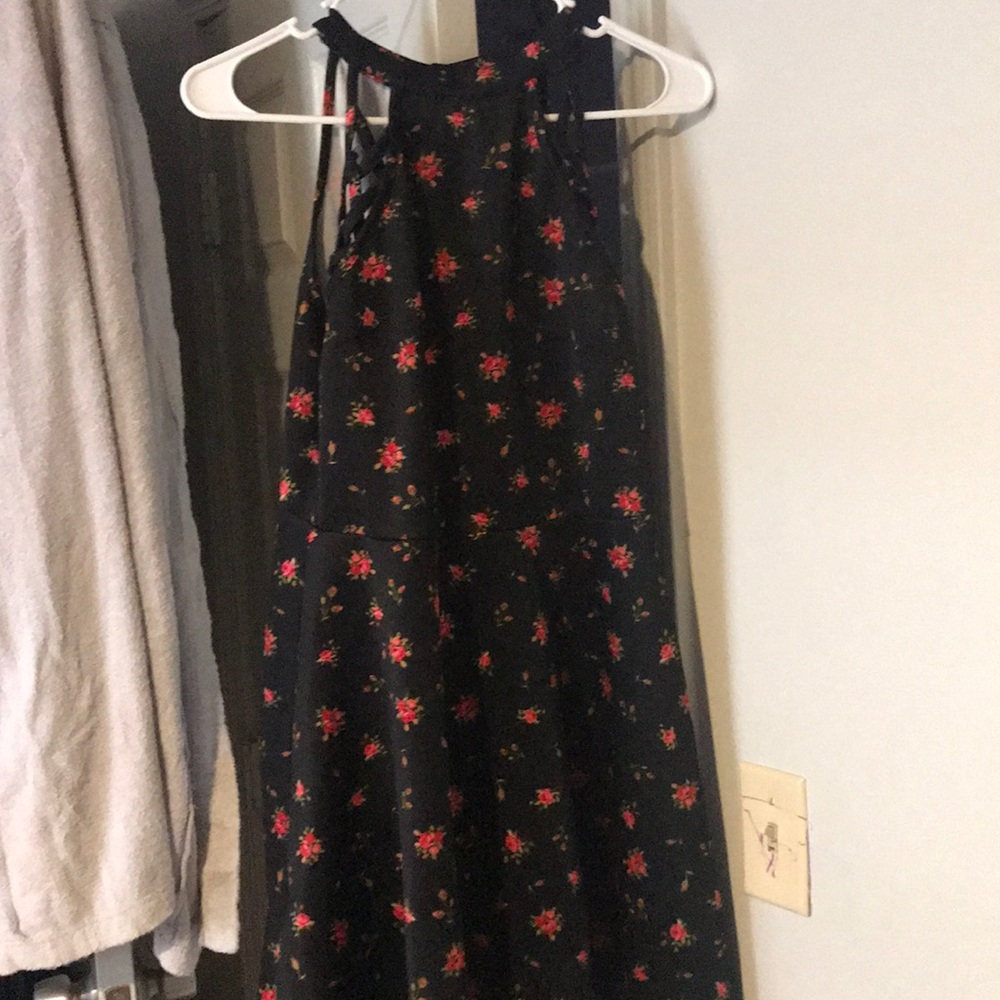 Short dress
